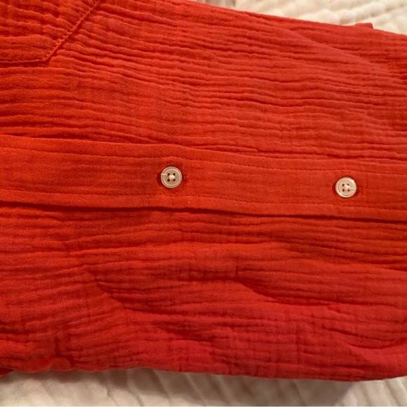 J. Crew Gauze Shirt size Large New in package-absolutely beautiful sold out - Picture 5 of 5